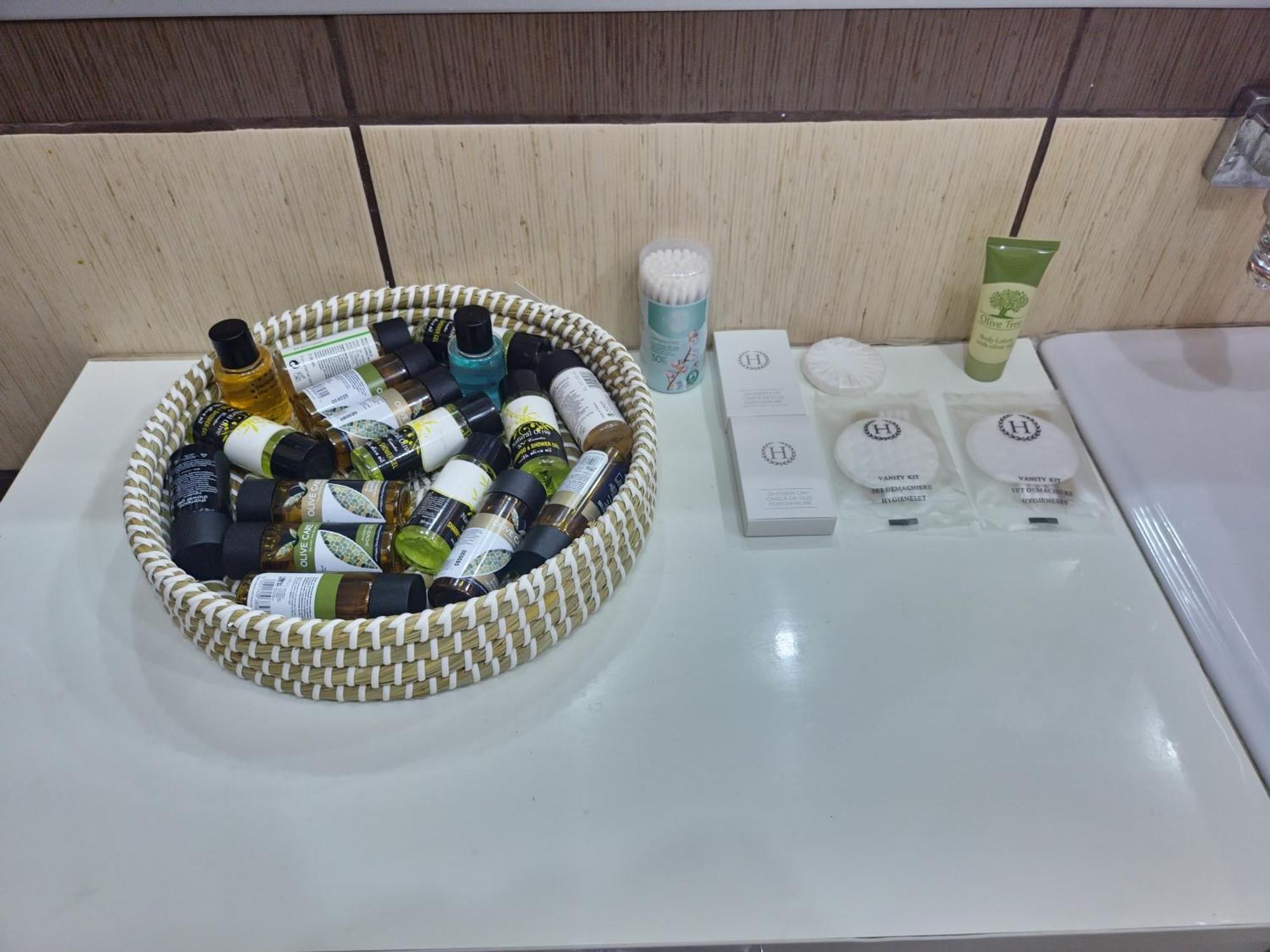 Aparthotel Yanis Bucureşti Ngoại thất bức ảnh